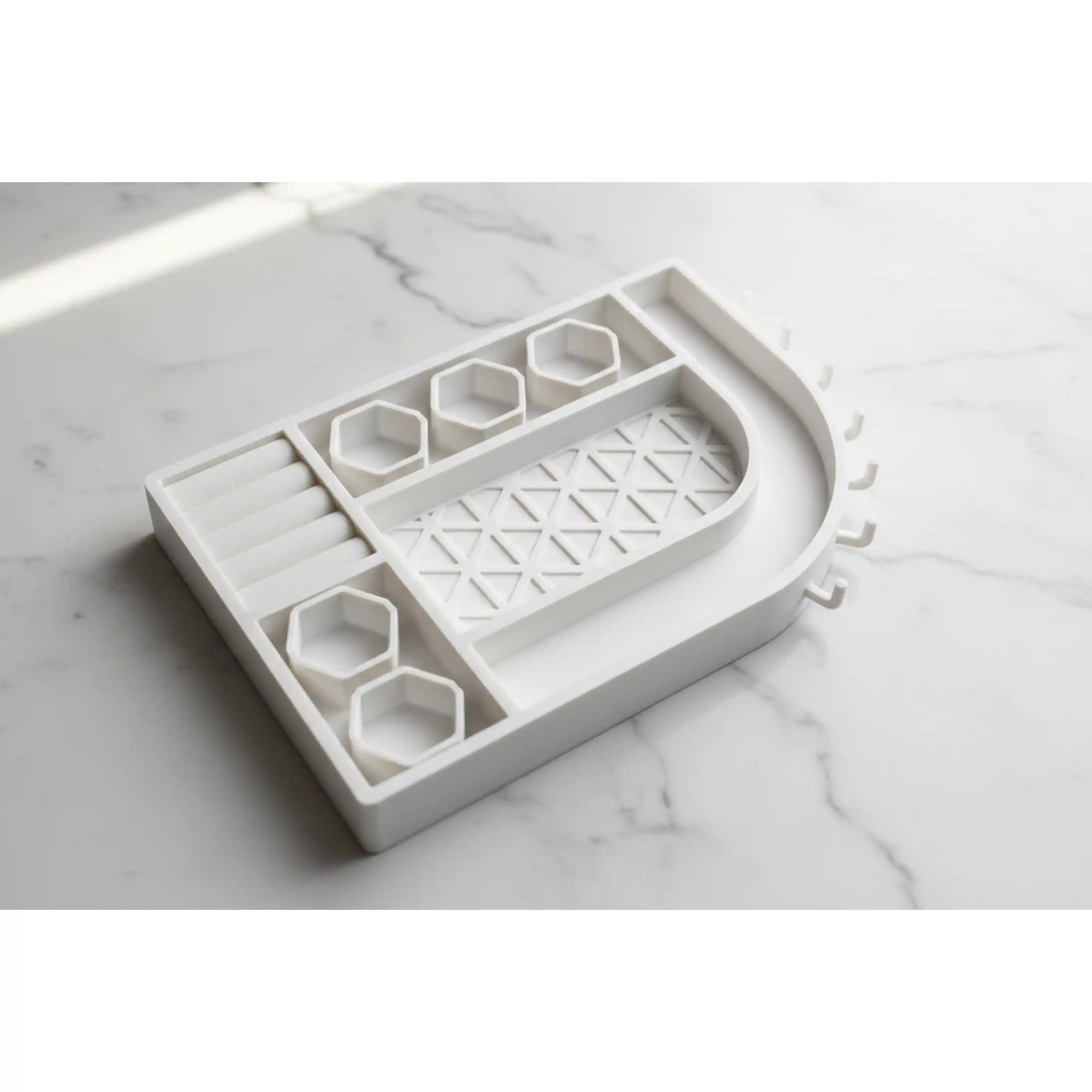 custom-d-printed-jewelry-tray–personalized-vanity-organizer